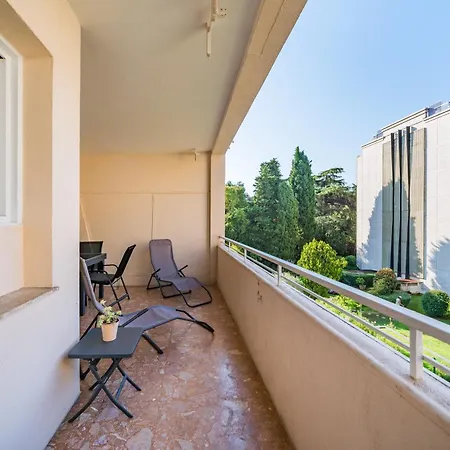 Renove Avec Grande Terrasse - Climatisation - Apercu *